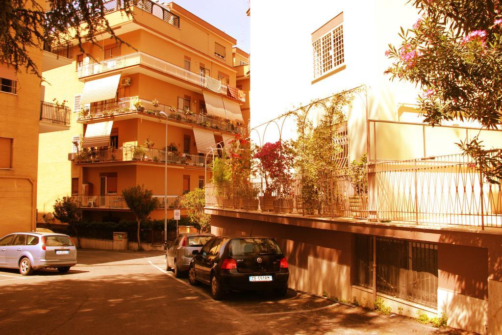 Tempio Del Sole Apartment โรม ภายนอก รูปภาพ